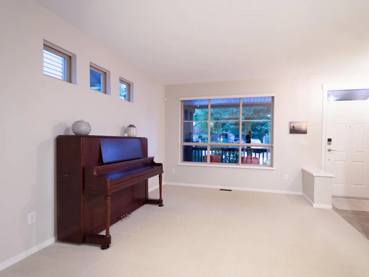 71 Holly Drive, Port Moody, BC, V3H 5M5 - 2