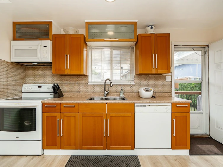 3654 Tanner Street, Vancouver, BC, V5R 5P6 - 16