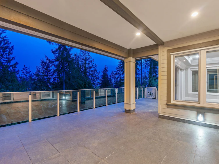 3930 Bayridge Avenue, West Vancouver, BC, V7V 3J4 - 7
