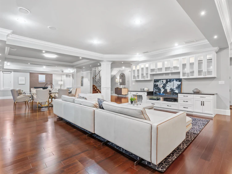 3930 Bayridge Avenue, West Vancouver, BC, V7V 3J4 - 11