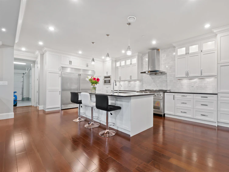 3930 Bayridge Avenue, West Vancouver, BC, V7V 3J4 - 25