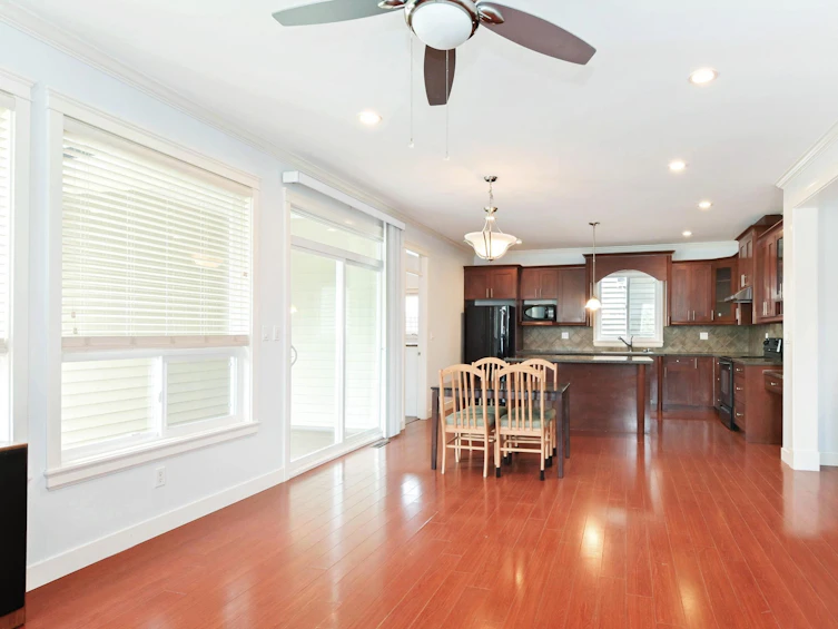 6713 194 Street, Surrey, BC, V4N 5W5 - 5