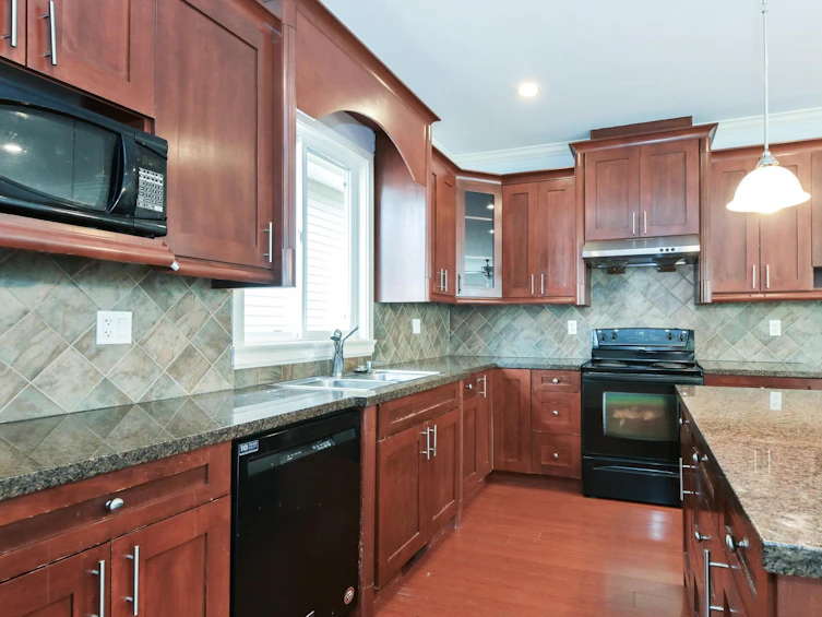 6713 194 Street, Surrey, BC, V4N 5W5 - 9