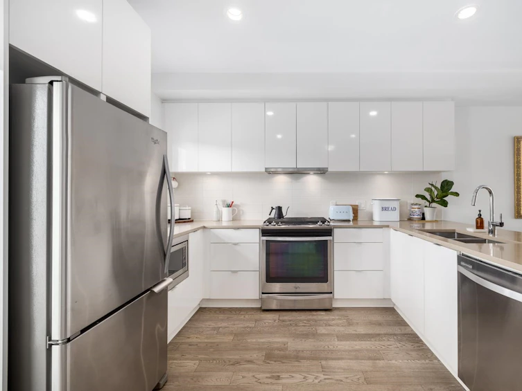 107-453 East 16th Avenue, Vancouver, BC, V5T 2T8 - 9