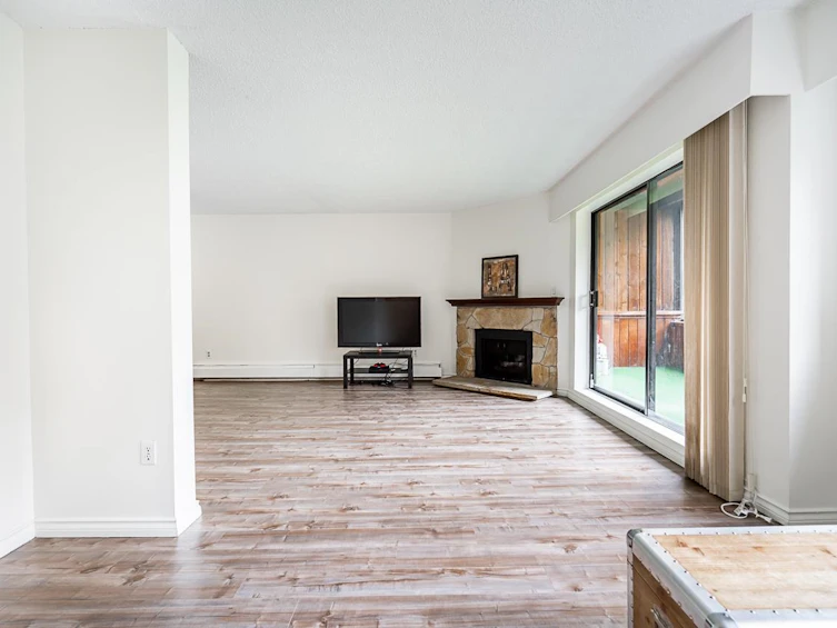 137-9101 Horne Street, Burnaby, BC, V3N 4M3 - 5