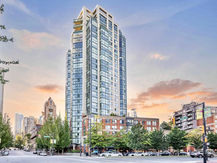 2602-289 Drake Street, Vancouver, BC, V6B 5Z5