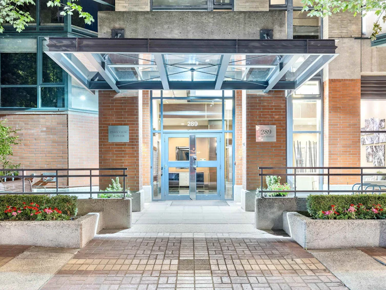 2602-289 Drake Street, Vancouver, BC, V6B 5Z5 - 3
