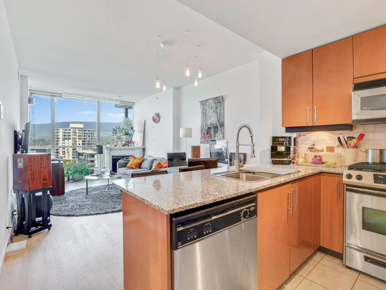 1206-138 East Esplanade, North Vancouver, BC, V7L 4X9 - 11