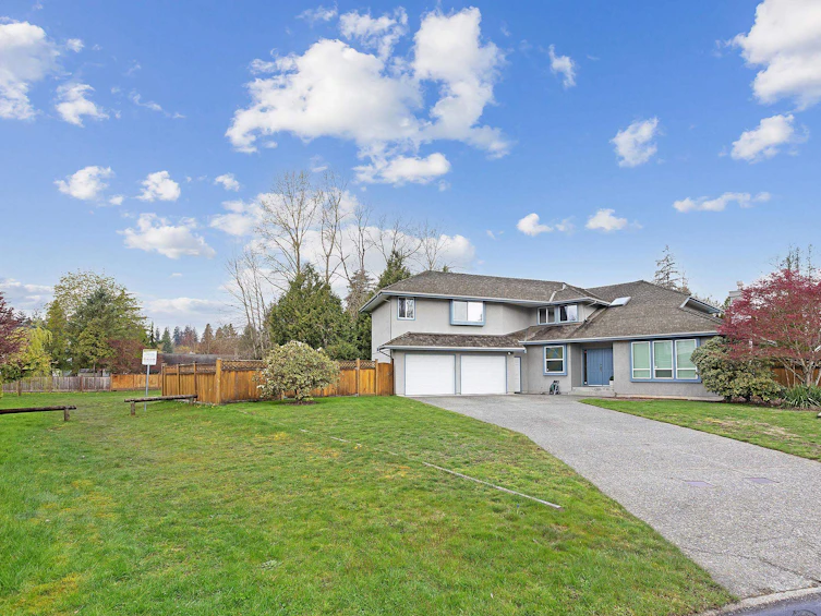 15541 58a Avenue, Surrey, BC, V3S 4N8 - 2