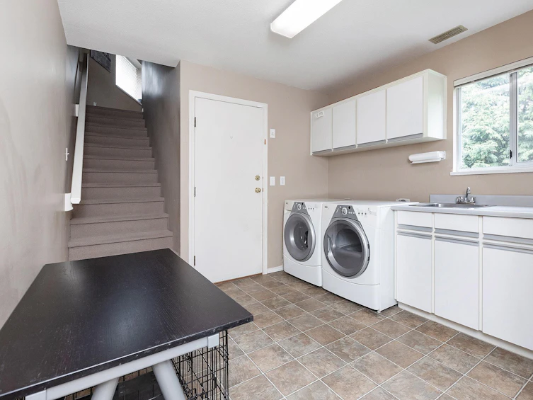 15541 58a Avenue, Surrey, BC, V3S 4N8 - 18