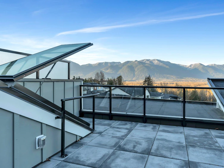 33-43998 Chilliwack Mountain Road, Chilliwack, BC, V2R 4A1 - 33
