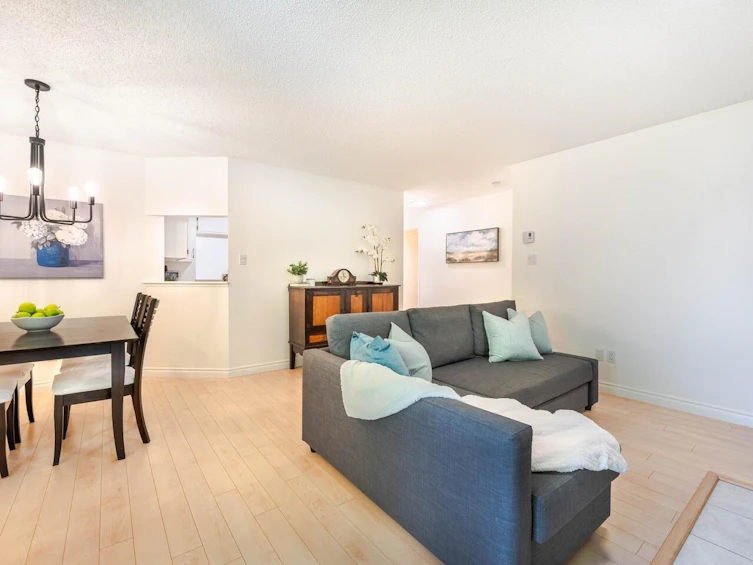 316-1890 West 6th Avenue, Vancouver, BC, V6J 1R6 - 4