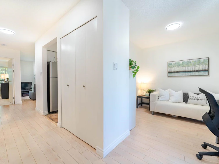 316-1890 West 6th Avenue, Vancouver, BC, V6J 1R6 - 10