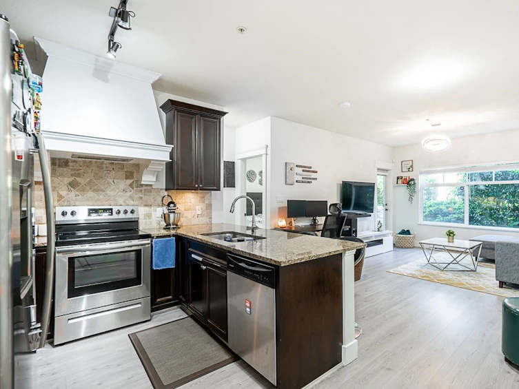 101-19530 65, Surrey, BC, V4N 6M1 - 5