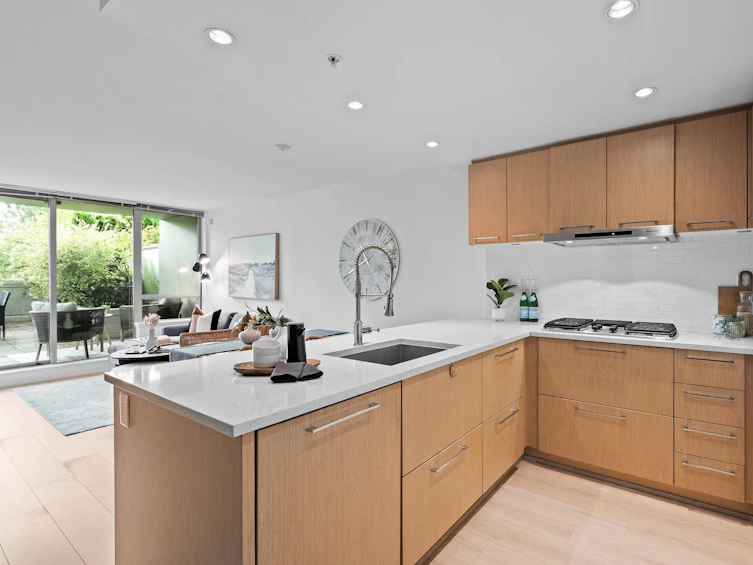 205-1680 West 4th Avenue, Vancouver, BC, V6J 0B7 - 4