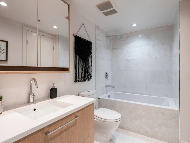205-1680 West 4th Avenue, Vancouver, BC, V6J 0B7 - 28