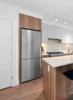 513 258 Nelson's Court
