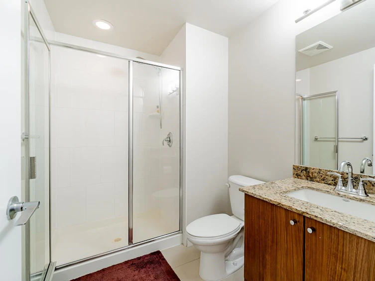 2006-280 Ross Drive, New Westminster, BC, V3L 0C2 - 21