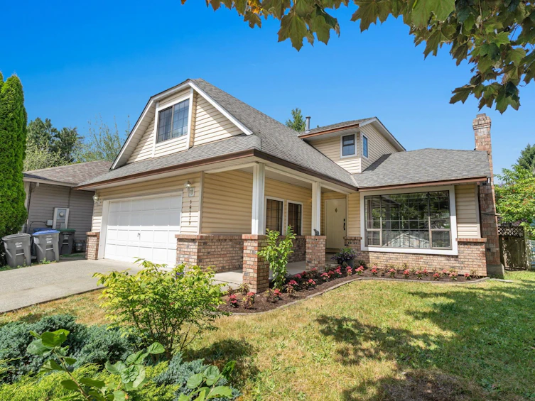 16339 Glenmoor Court, Surrey, BC, V3R 1L9 - 2