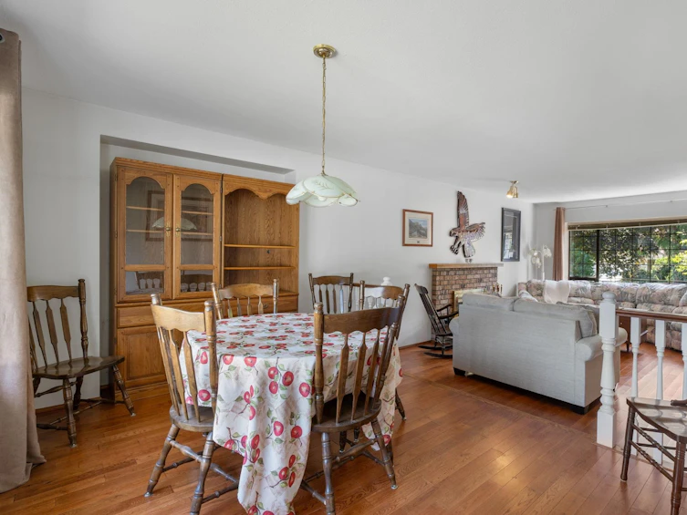 16339 Glenmoor Court, Surrey, BC, V3R 1L9 - 8