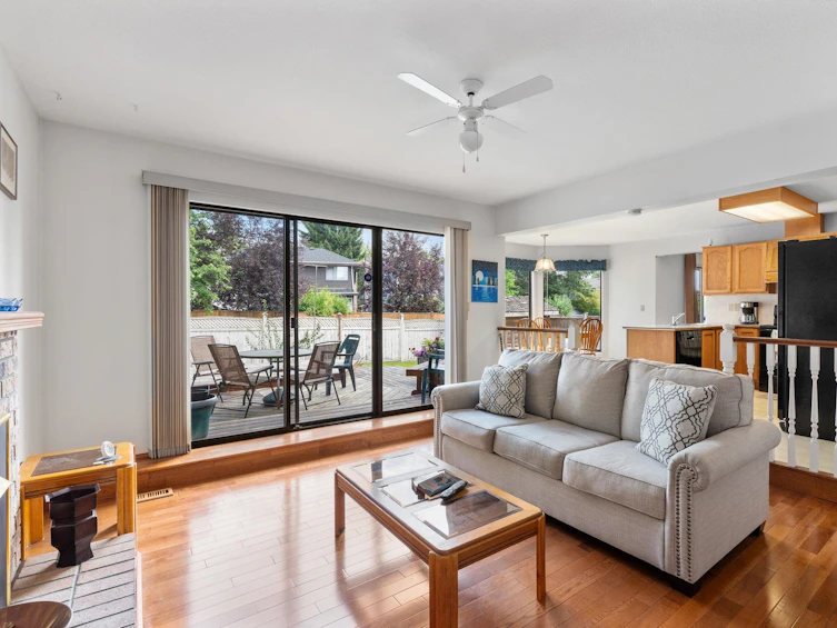 16339 Glenmoor Court, Surrey, BC, V3R 1L9 - 12