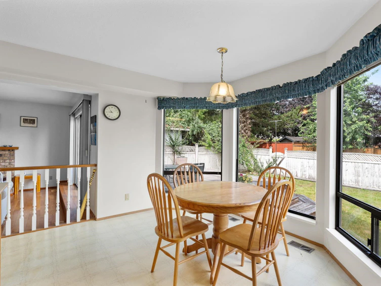 16339 Glenmoor Court, Surrey, BC, V3R 1L9 - 14