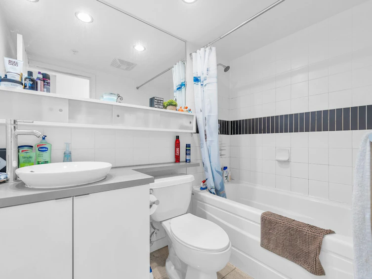 2308-939 Expo Boulevard, Vancouver, BC, V6Z 3G7 - 9