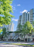1306 6088 Minoru Boulevard
