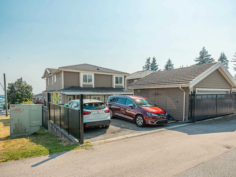 5891 Mckee Street, Burnaby, BC, V5J 2V4 - 27