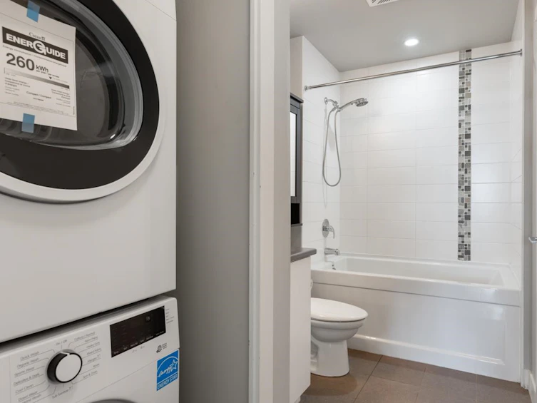 405-20460 Douglas, Langley, BC, V3A 0C6 - 18