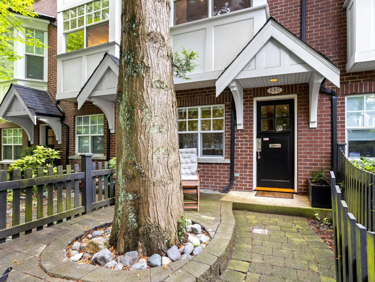 880 West 15th Avenue, Vancouver, BC, V5Z 1R7 - 3