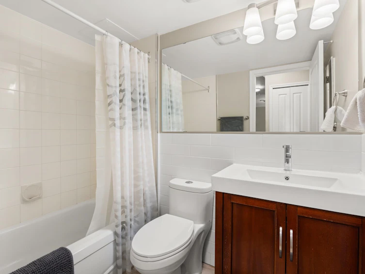 113-1850 E Southmere Crescent, Surrey, BC, V4A 6Y6 - 18