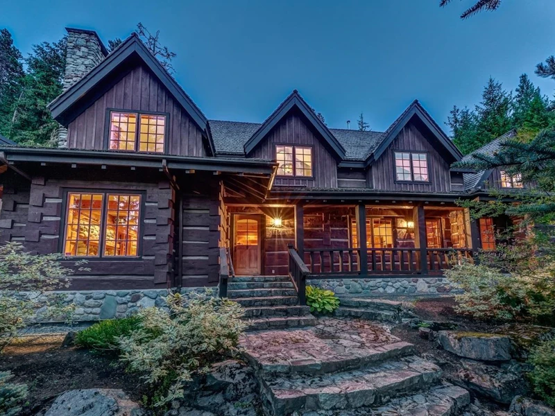 3561 Falcon Crescent, Whistler BC V0N 1B3