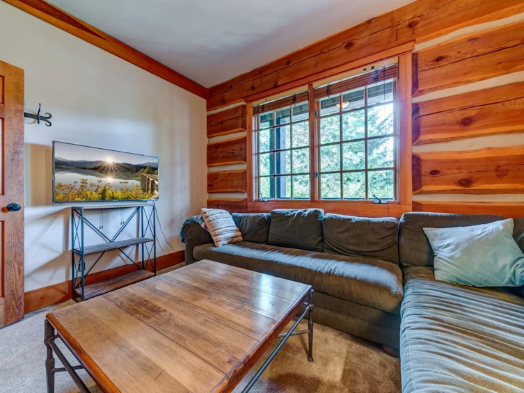 3561 Falcon Crescent, Whistler, BC, V8E 0B9 - 14