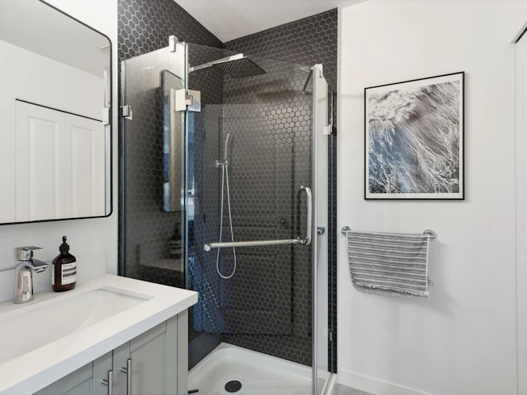 32-2375 W Broadway, Vancouver, BC, V6K 2E6 - 14