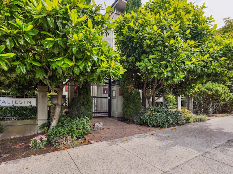 32-2375 W Broadway, Vancouver, BC, V6K 2E6 - 25