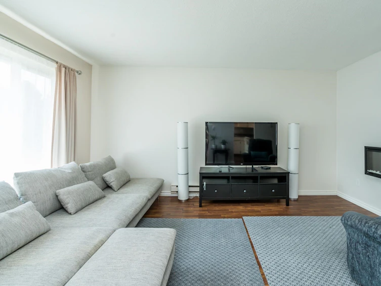 207-2853 West Bourquin, Abbotsford, BC, V2S 6H6 - 4