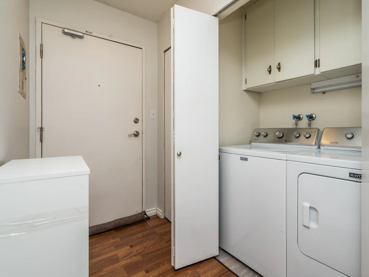 207-2853 West Bourquin, Abbotsford, BC, V2S 6H6 - 23