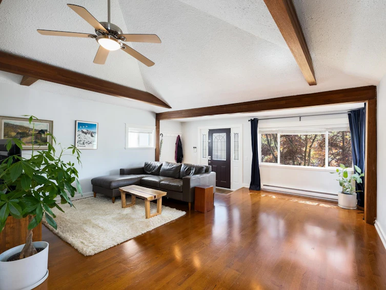 471 East 18th Avenue, Vancouver, BC, V5V 1E9 - 3