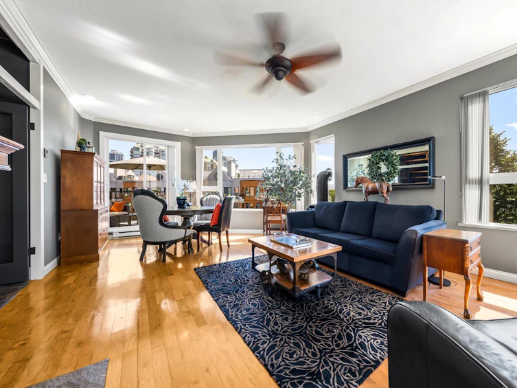 419-1150 Quayside Drive, New Westminster, BC, V3M 6E1 - 2