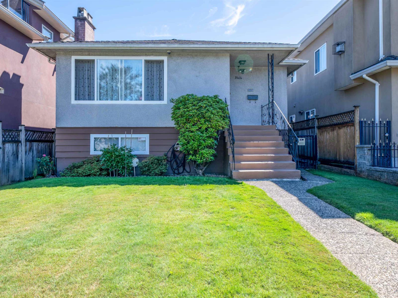 3414 E 26th Avenue, Vancouver BC V5R 1M3