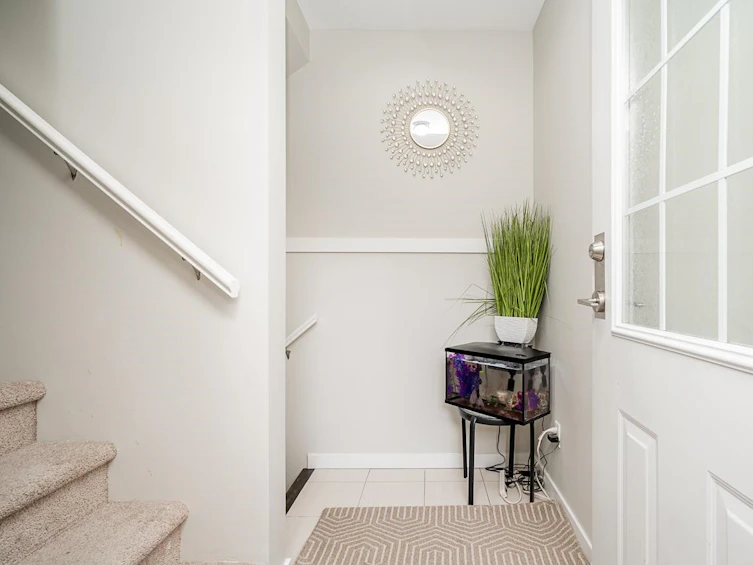 9-14462 61a, Surrey, BC, V3S 2W3 - 4