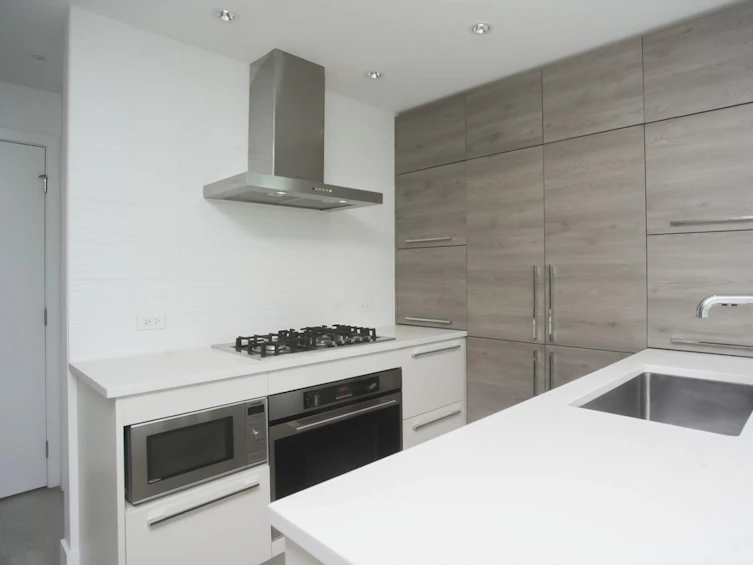 2302-7388 Kingsway, Burnaby, BC, V3N 0G9 - 7