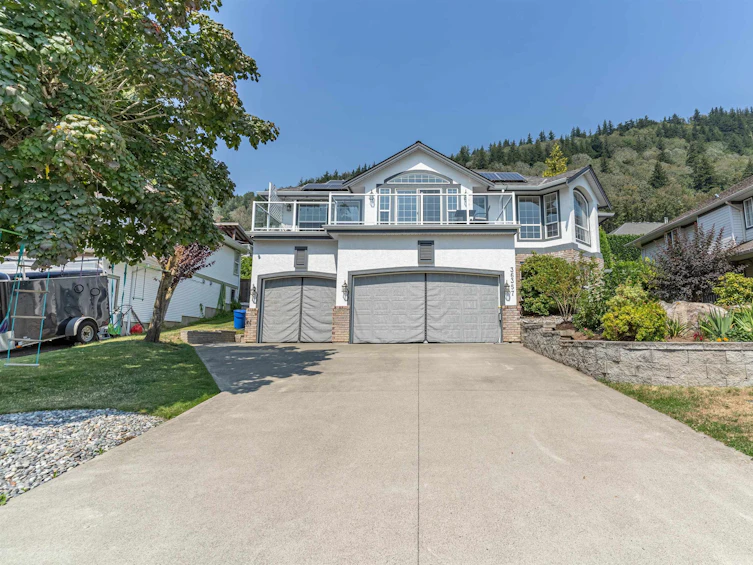36357 Sandringham Drive, Abbotsford, BC, V3G 2M4