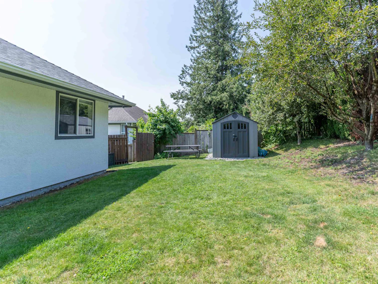 36357 Sandringham Drive, Abbotsford, BC, V3G 2M4 - 38
