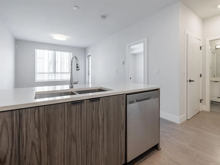 503-20360 Logan, Langley, BC, V3A 0P5 - 9