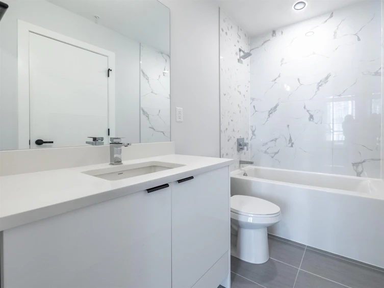 503-20360 Logan, Langley, BC, V3A 0P5 - 16