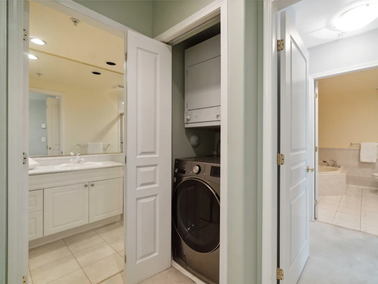 202-1145 East 29th Street, North Vancouver, BC, V7K 1C3 - 16