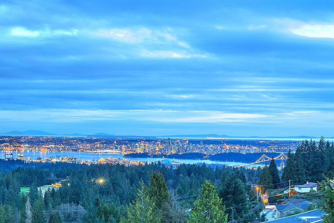507 Craigmohr Place, West Vancouver, BC, V7S 1X3