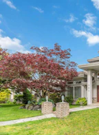 982 Riverside Drive